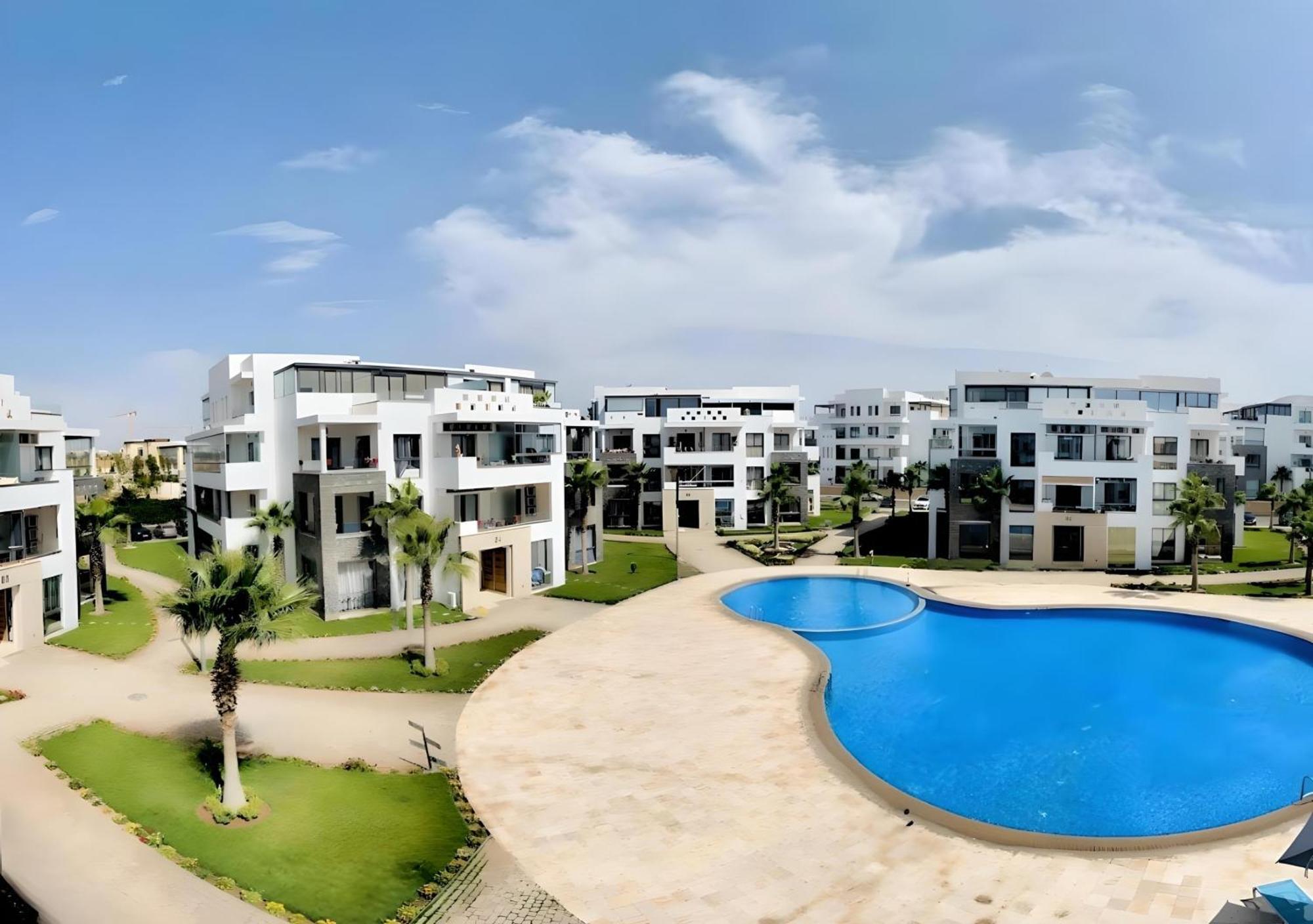 2 Bedrooms With Huge Terrace Access To The Pool Agadir Dış mekan fotoğraf